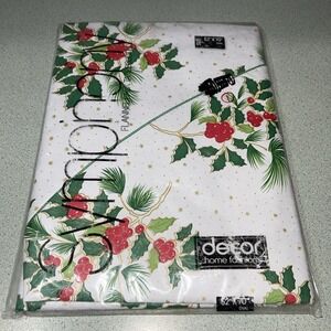 Vintage 80s Holiday Flannel Tablecloth Oval 52x70 1981 Decor Home Fashion